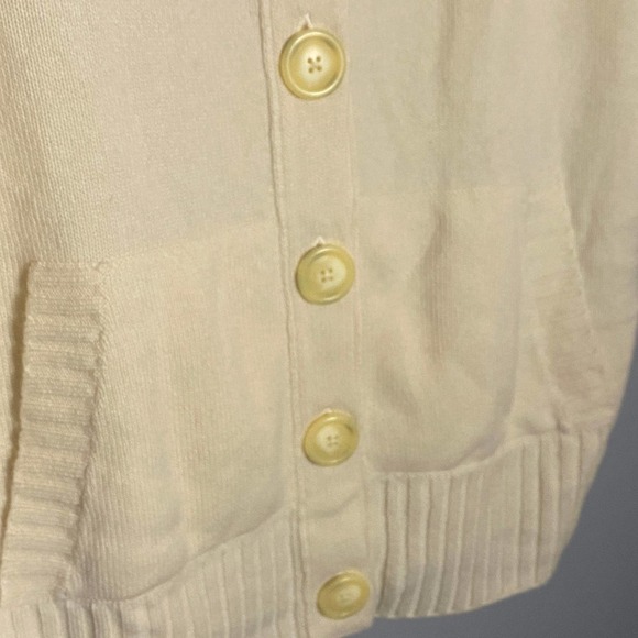 Neiman Marcus Cashmere Collection Button Front Sweater Size Medium - Picture 4 of 5